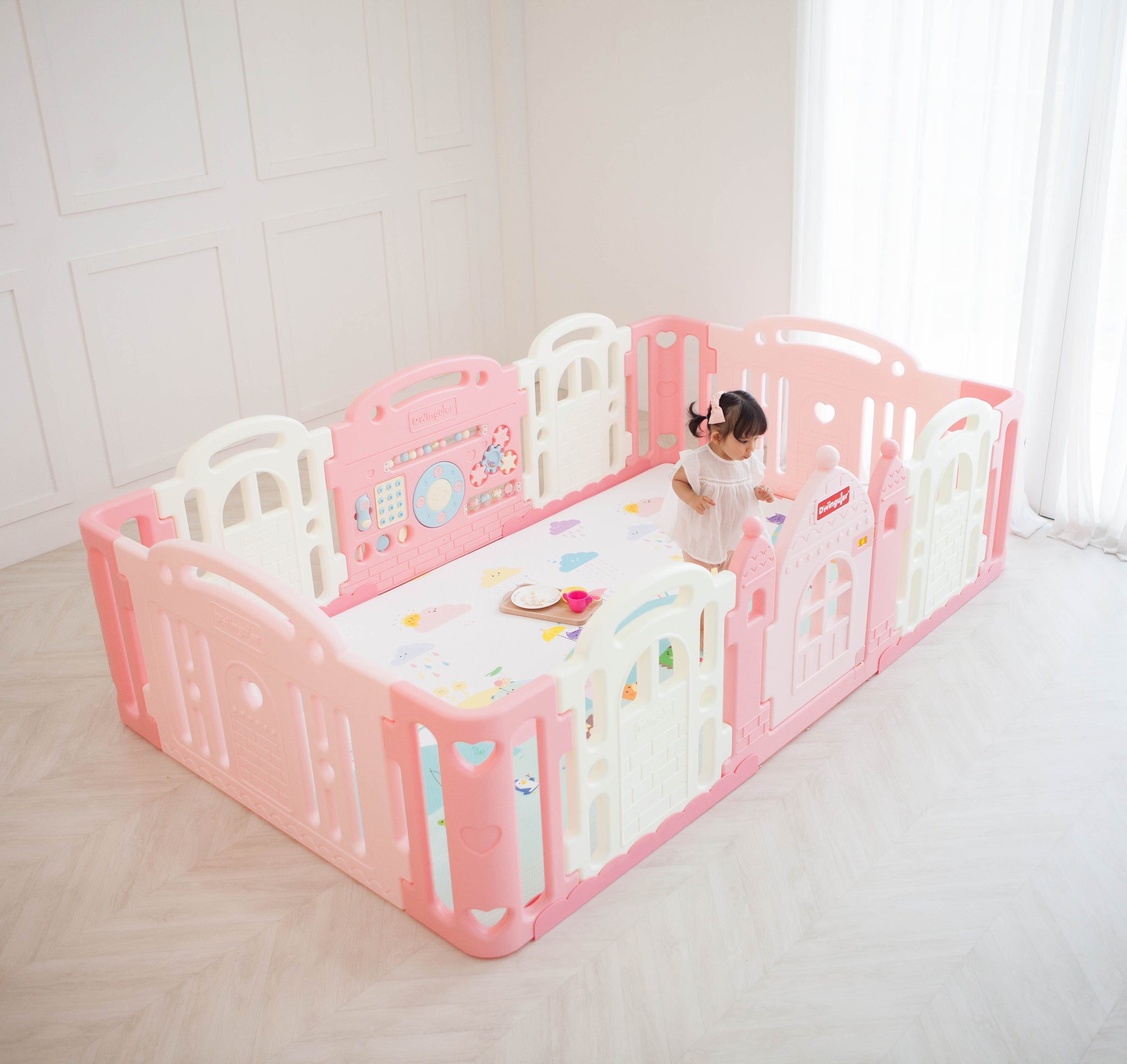 DWINGULER Castle Playpen- Baby Pink